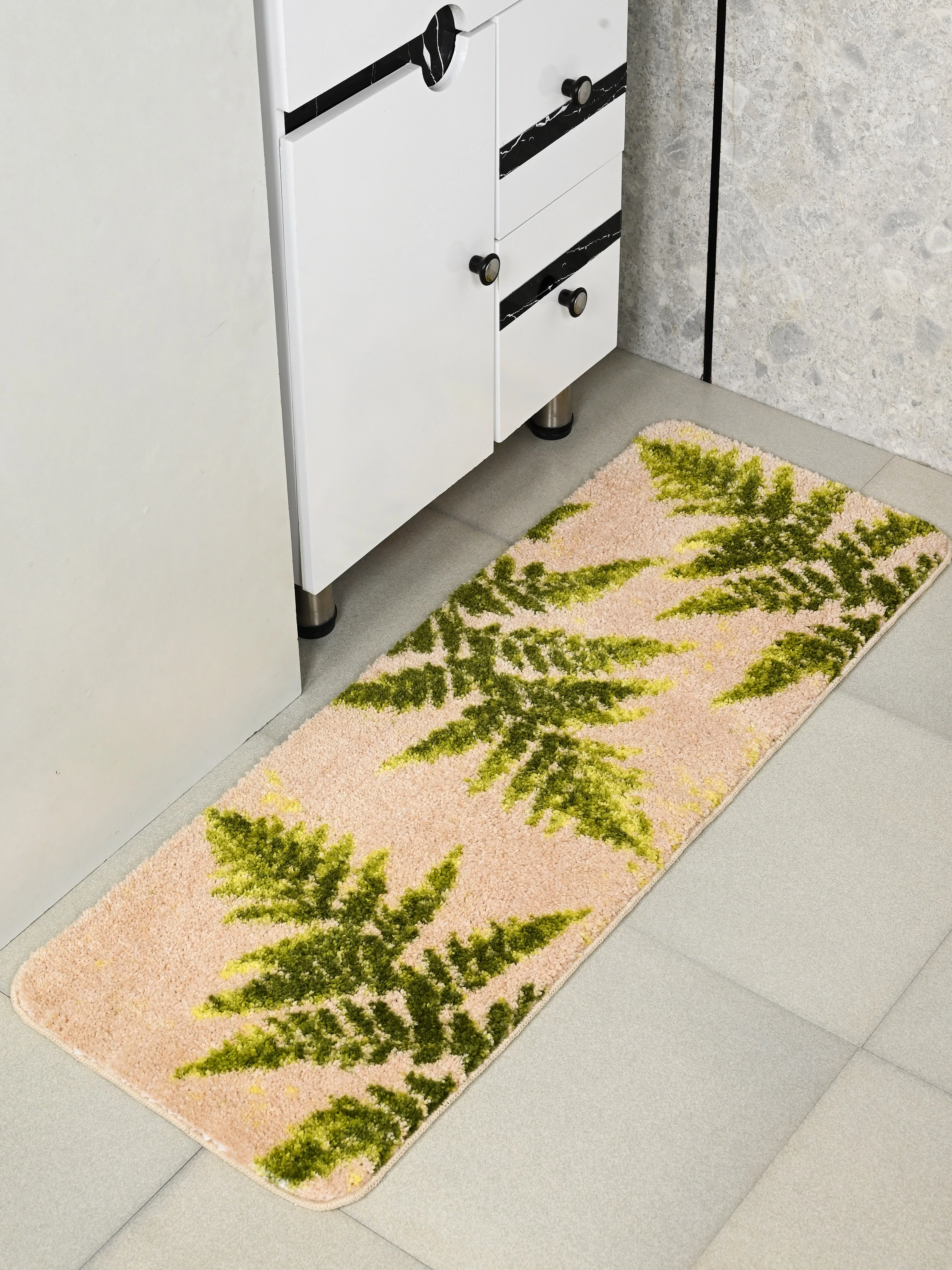 CEDAR Soft Anti-Slip Bath Runner | Plush Texture & Long-Lasting Grip - Image 2