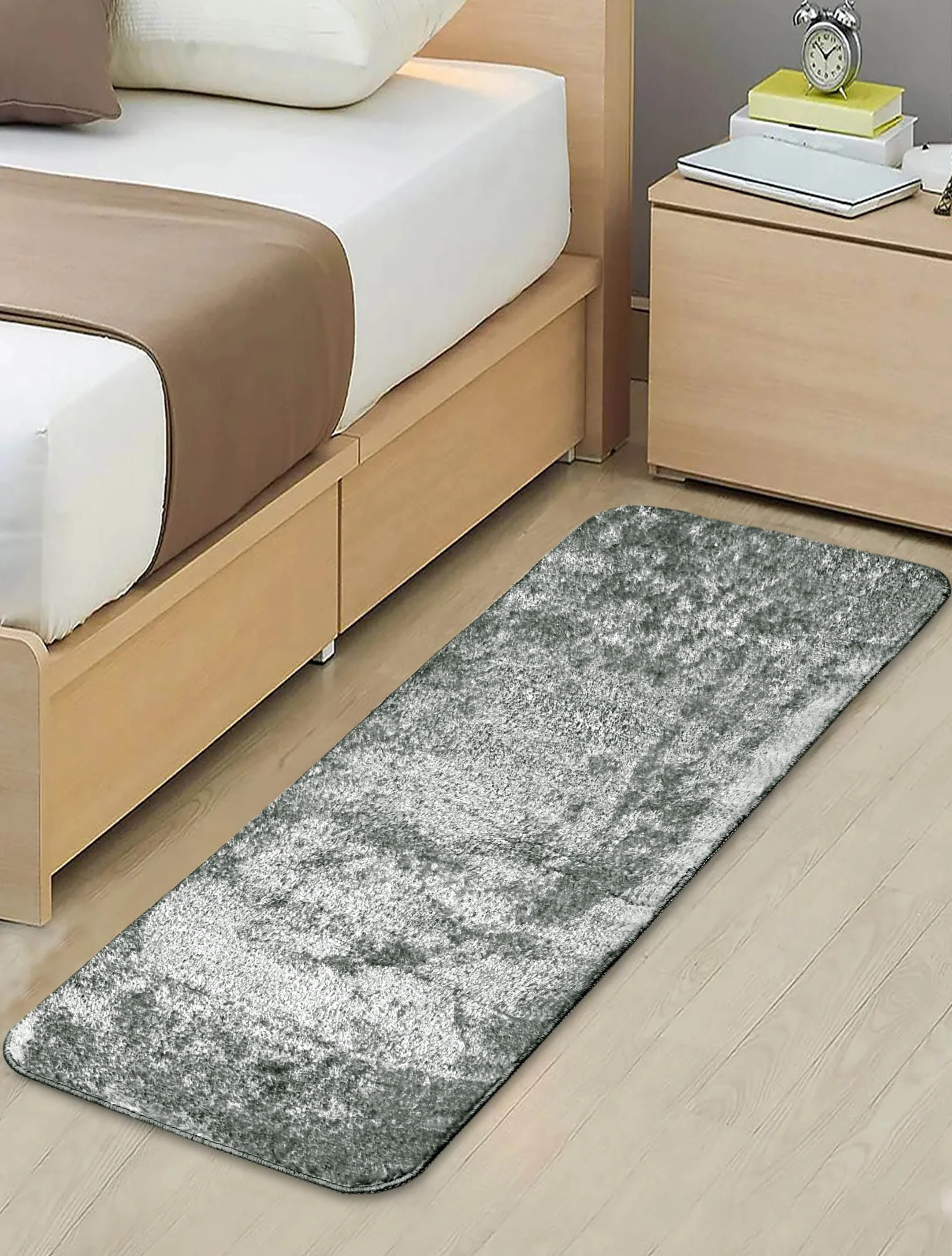 FLORA Glossy Yarn Medium Pile Runner | Soft & Shiny Floor Accent - Image 11