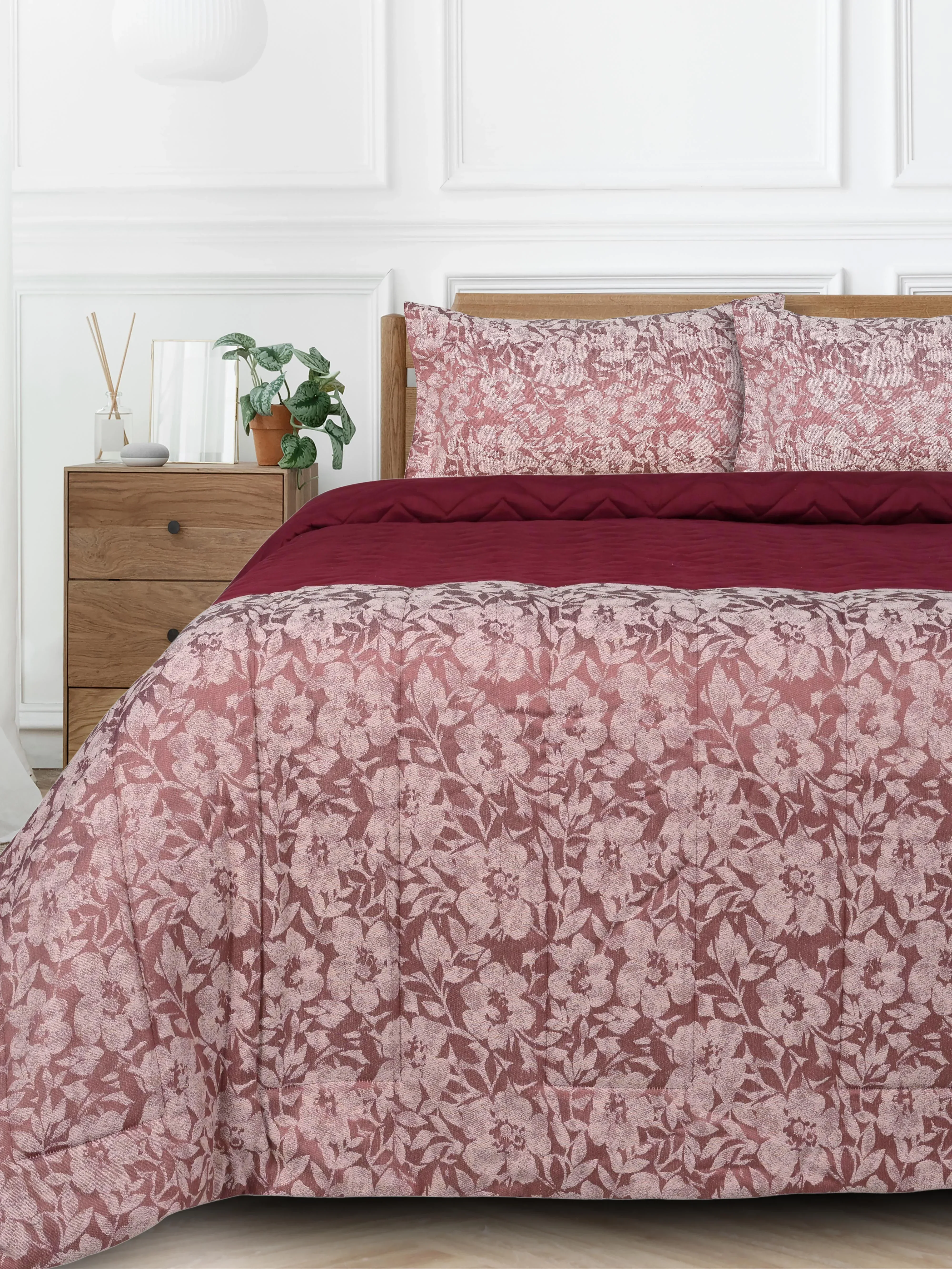 GIFT BAG | KANAN All Season Reversible Quilt/ Comforter - Image 2