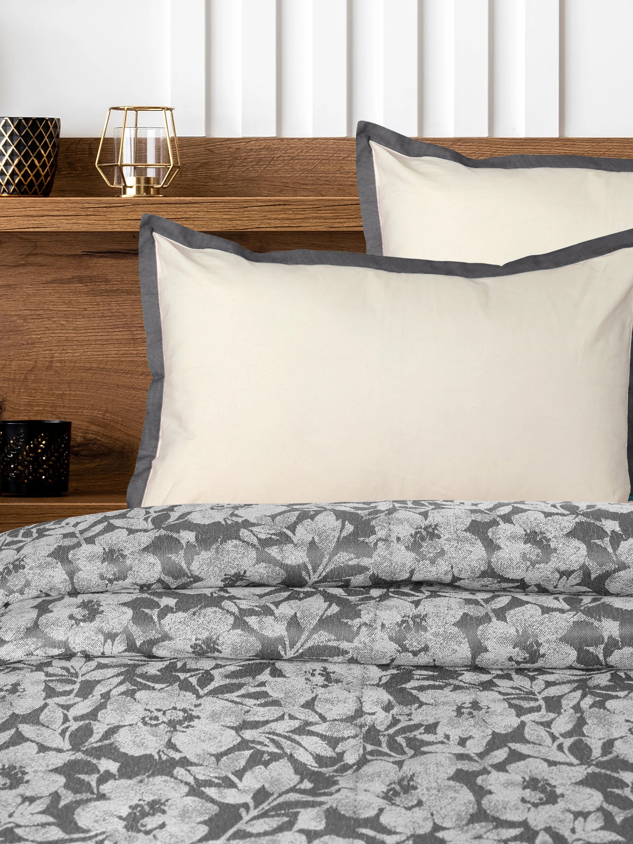 Kanan Cotton Bed Cover-Sheet with 2 Pillow Covers - Image 2