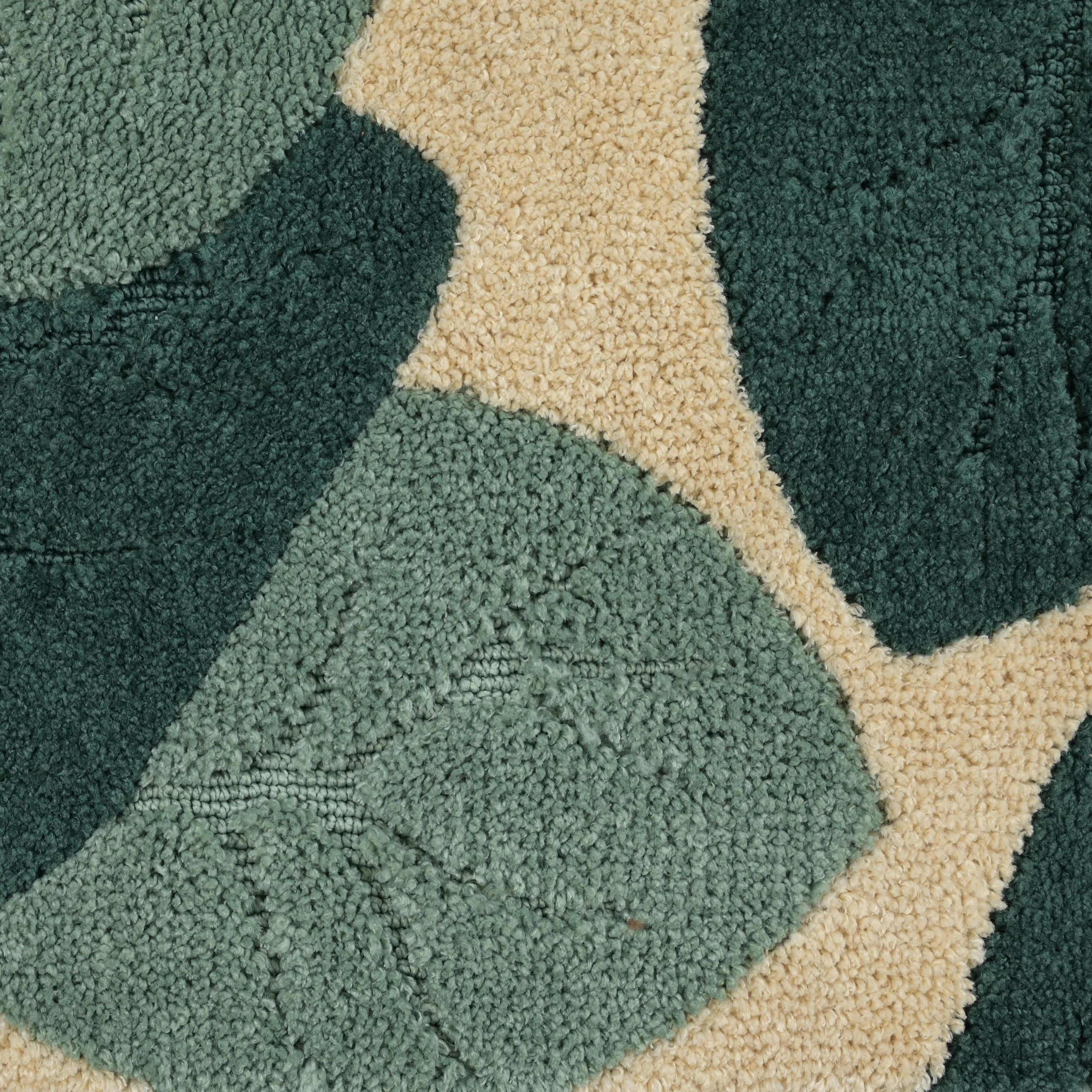 Leaf Microfiber Bath Mat | Super Soft & Absorbent Bathroom Floor Mat | Anti-Slip Bath Rug | Quick Dry Washable Mat - Image 5