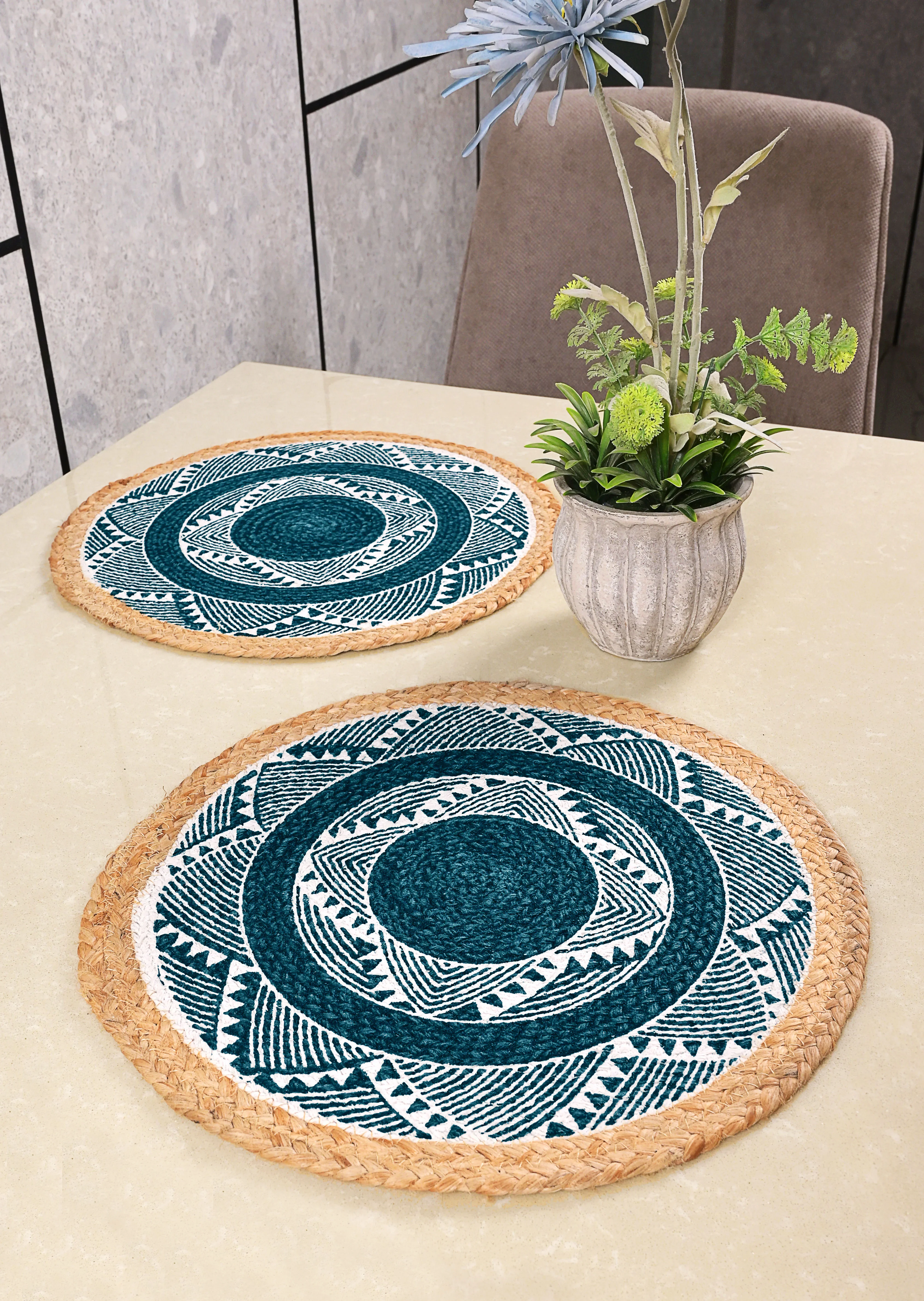 MELA Table Place Mat Set of 2 | Cotton Texture with Classic Pattern