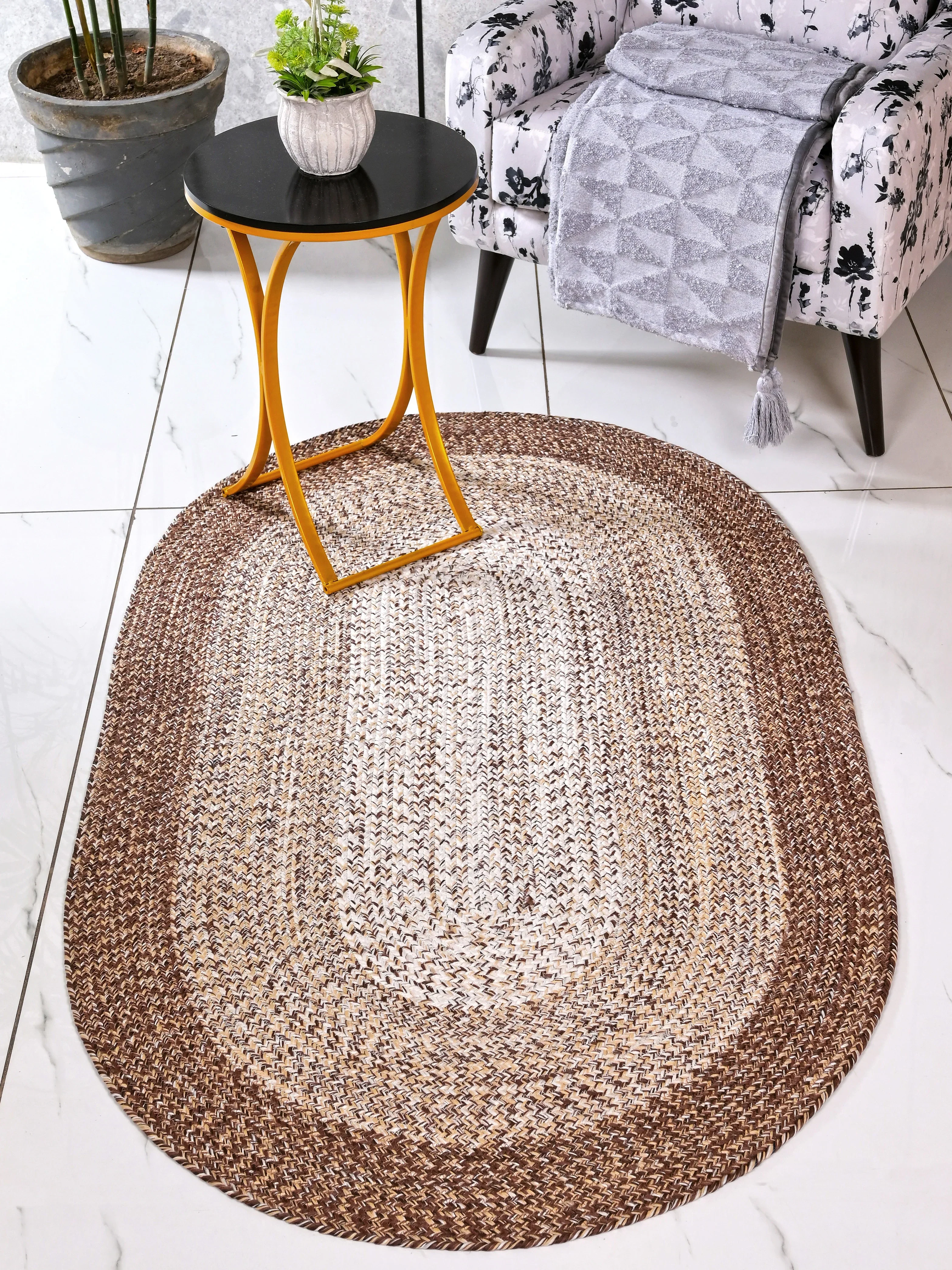 Oval Braided Rug - Image 6