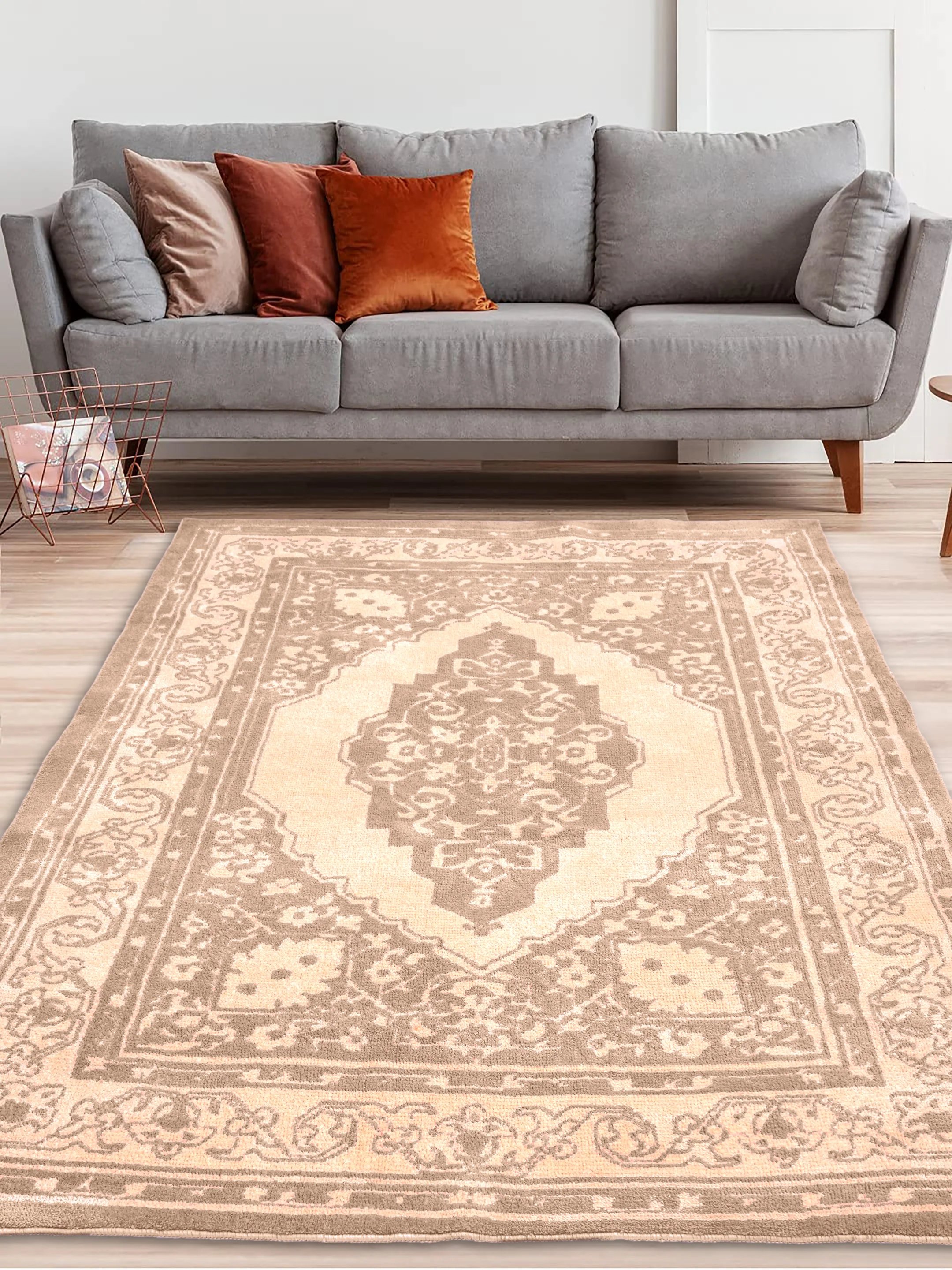 Regal Motif Carpet - Image 4